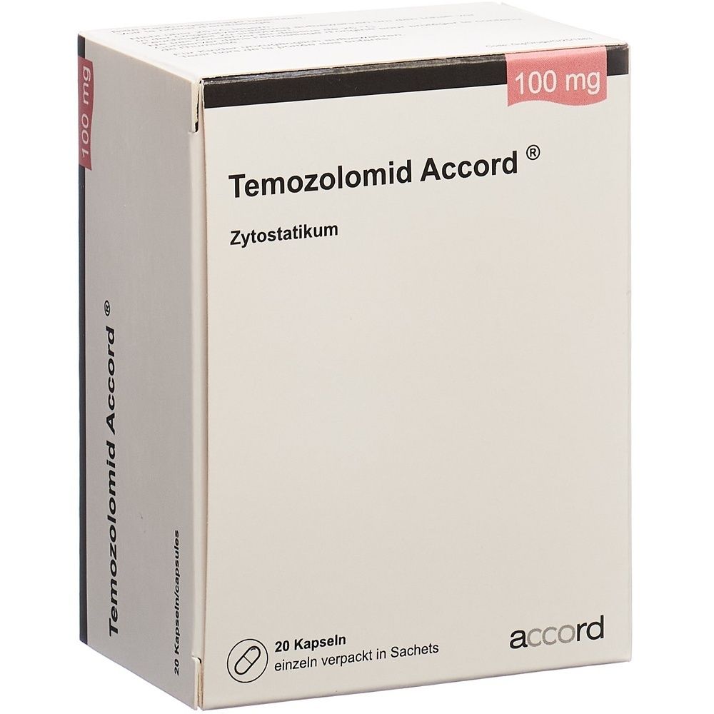 Boîte en carton avec informations produit. Texte : Temozolomid Accord Kaps. Impression noire et rouge sur fond blanc.