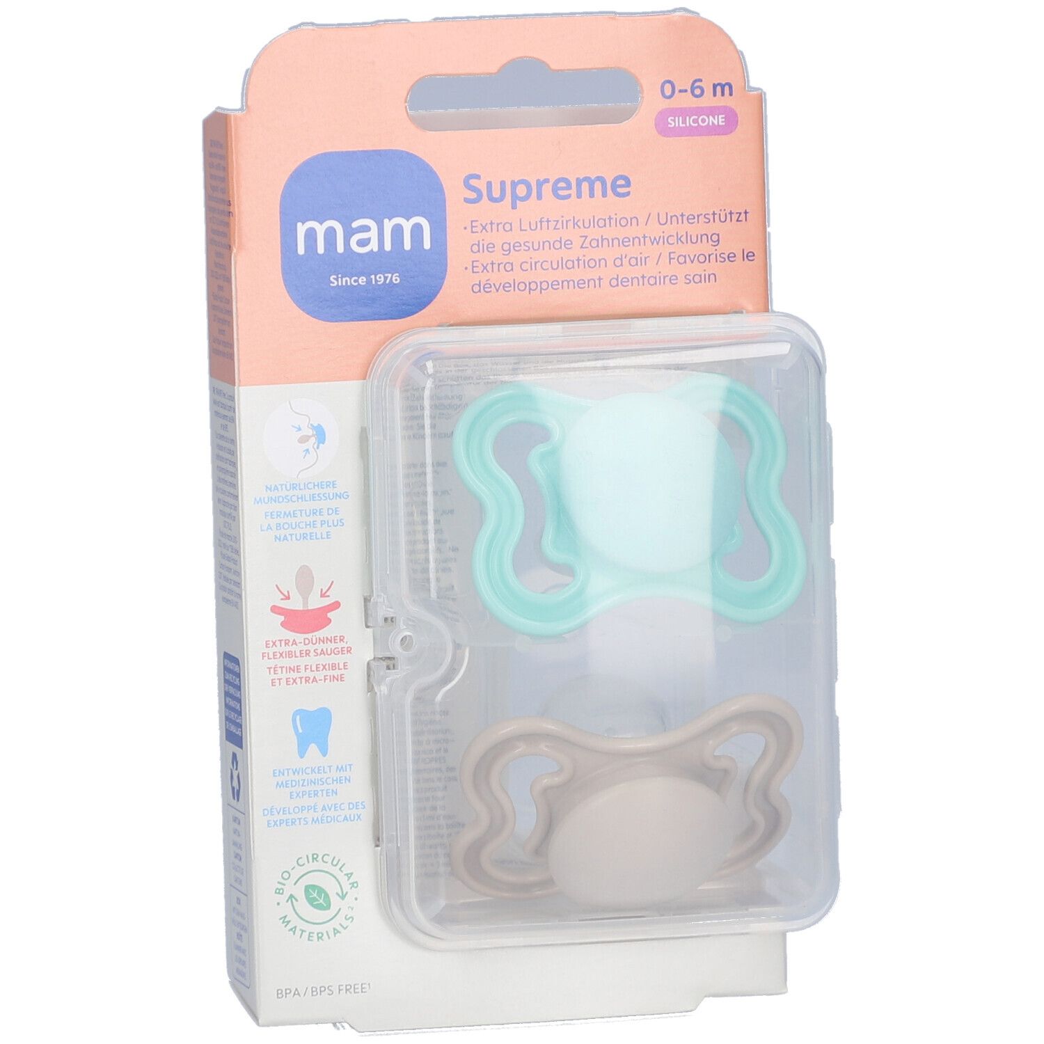 Verpackung mit zwei Schnullern. Hellblauer und beiger Nuggi in Plastikbox. Marke MAM, 0-6m, Supreme.