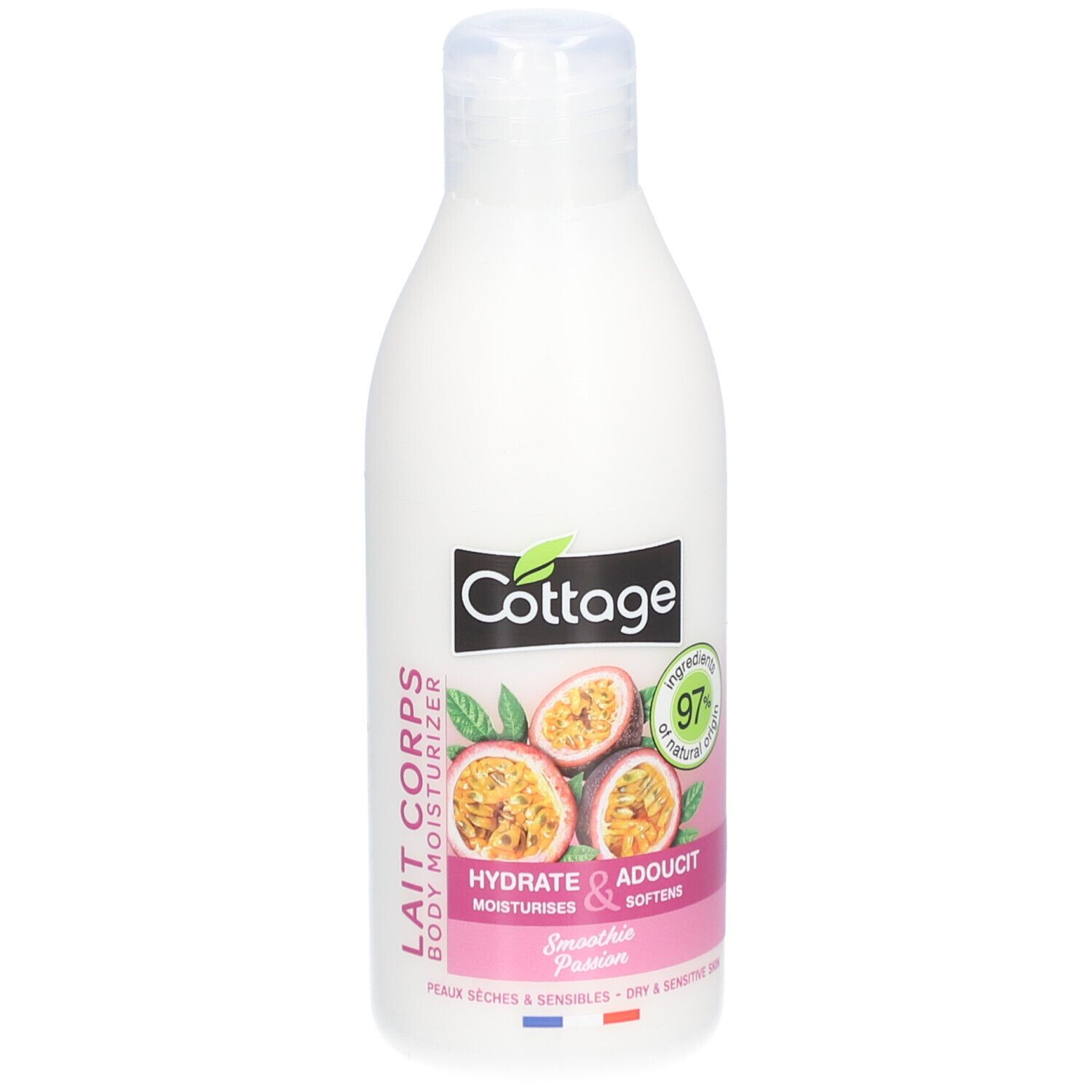 Flacon blanc avec logo "Cottage" et illustration de fruit de la passion. Texte : "Lait Corps Body Moisturizer".