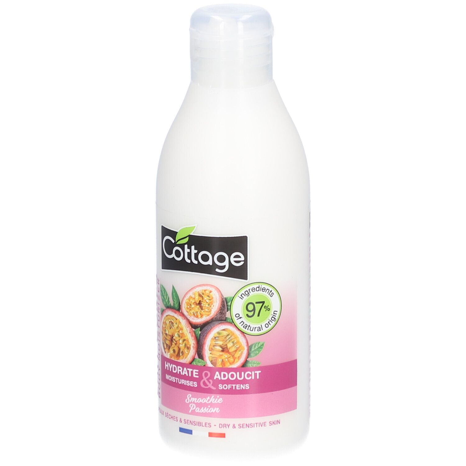 Flacon blanc avec logo "Cottage" et illustration de fruit de la passion. Texte : "Lait Corps Body Moisturizer".