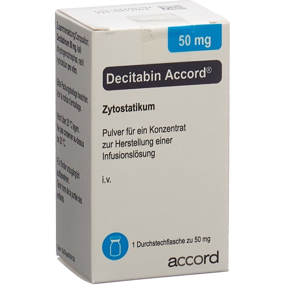 Kartonverpackung mit Produktinformationen. Blaue und graue Farbgebung. Text: DECITABIN Accord Trockensub 50 mg Durchstf.