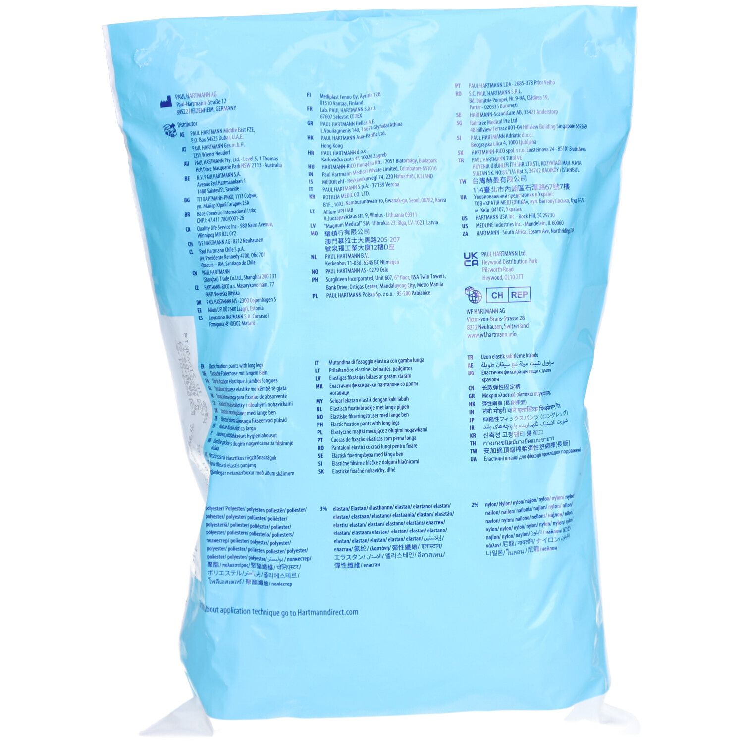 Rückseite der MoliCare Fixhose Verpackung. Hellblaue Folie mit Texten in verschiedenen Sprachen und Logos.