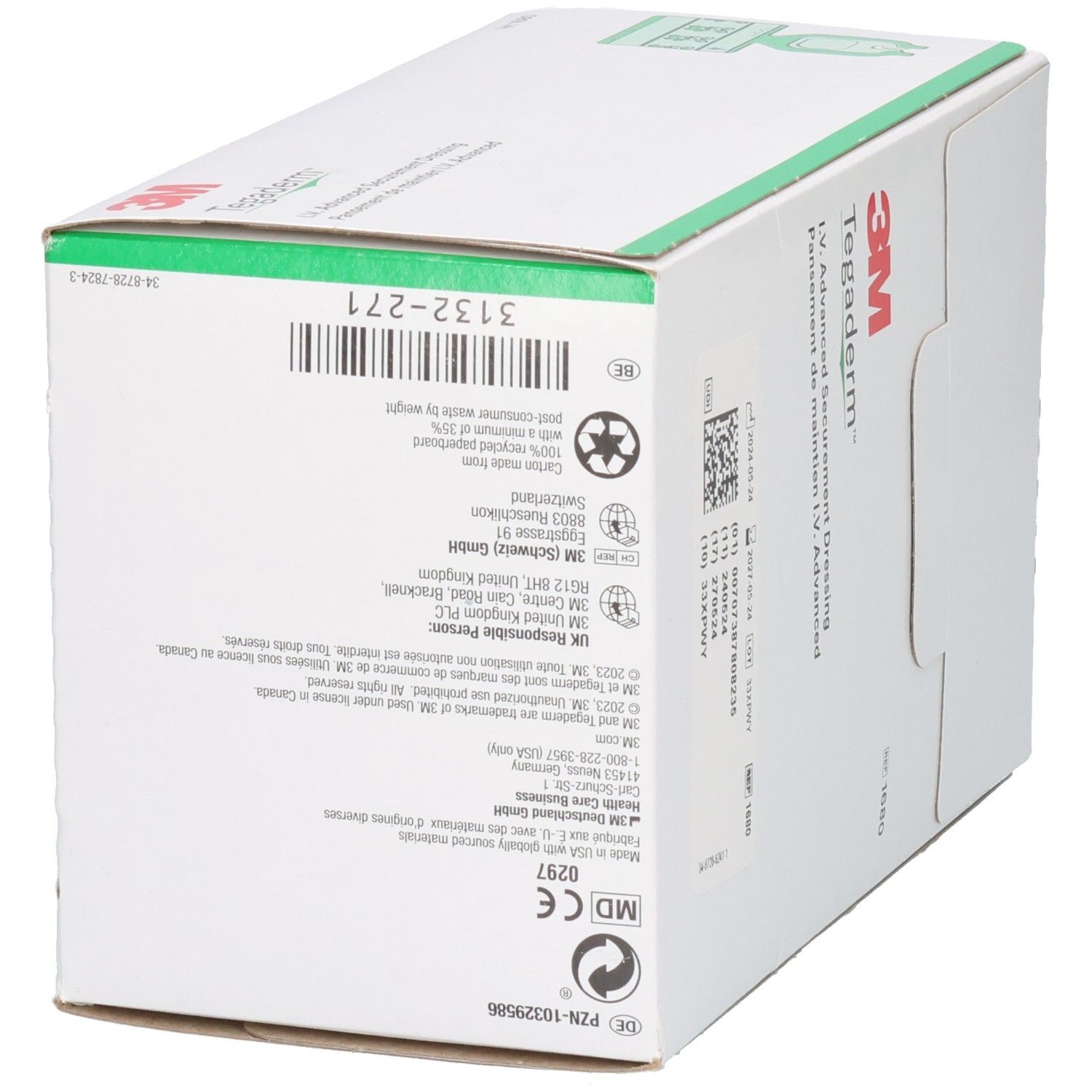 Schräge Ansicht der weißen 3M Tegaderm Box. Informationen und Logos. Recycelbares Material.