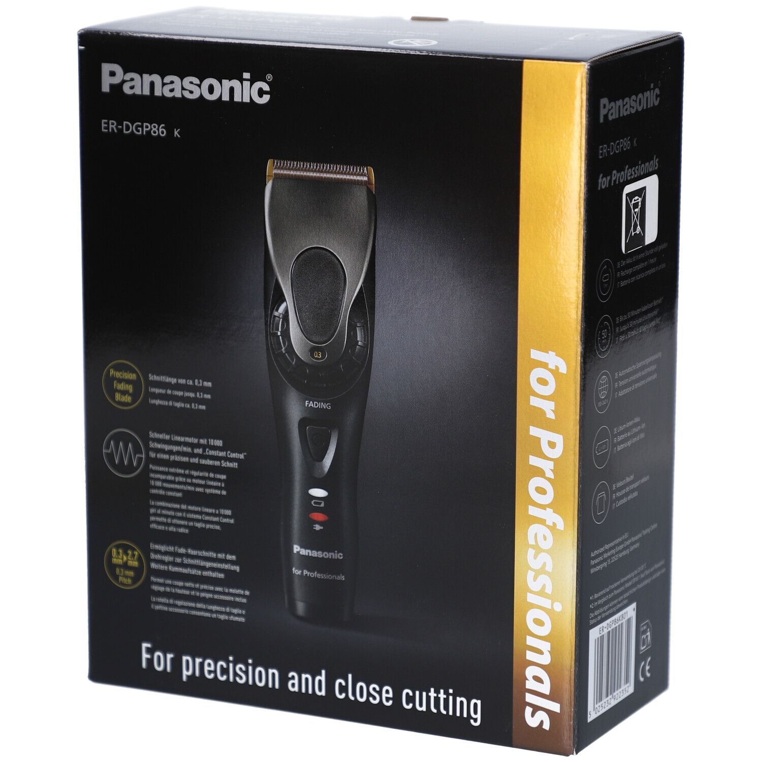 Schwarzer Karton mit Panasonic ER-DGP86 k Haarschneider. Text: For precision and close cutting. Aufschrift: for Professionals.