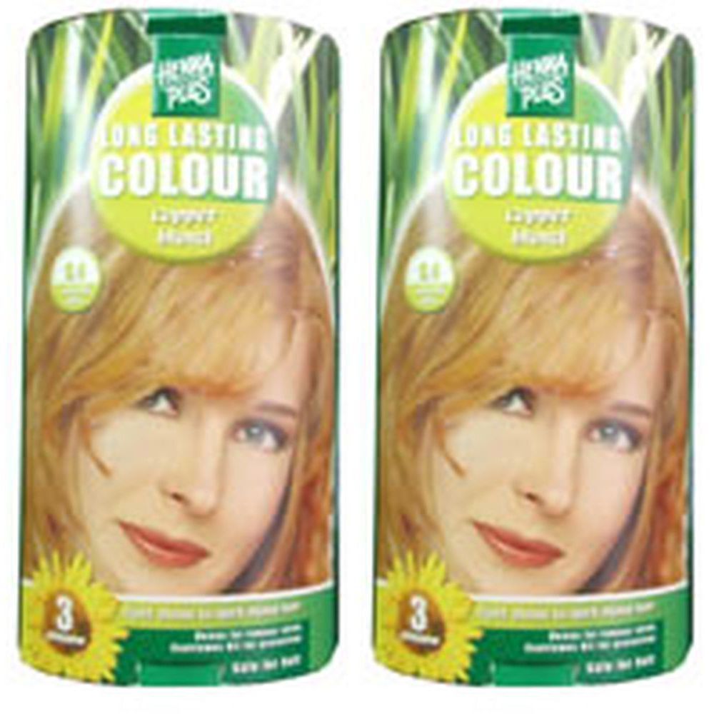 Zwei Packungen Haarfarbe. Auf jeder Packung ist das Logo von Hennaplus und der Schriftzug "Long Lasting Colour" zu sehen. Abgebildet ist ein Frauenporträt.