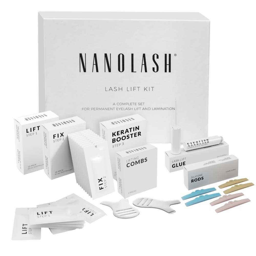 Kit de rehaussement de cils NANOLASH®. Boîtes et accessoires. Boîte blanche avec nom du produit.