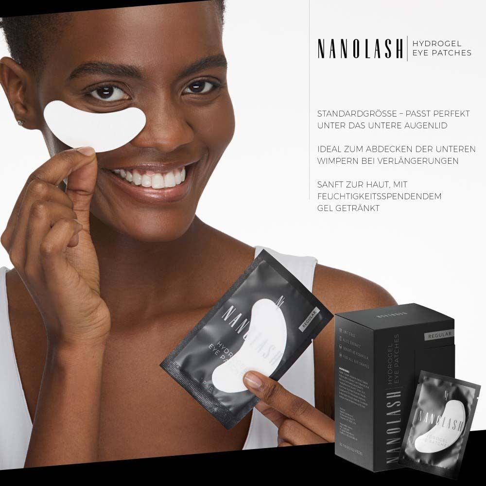 Frau mit Augenpflaster. Auf der Verpackung steht "NANOLASH Hydrogel Eye Patches". Text: Standardgröße, ideal für untere Wimpern, sanft zur Haut.