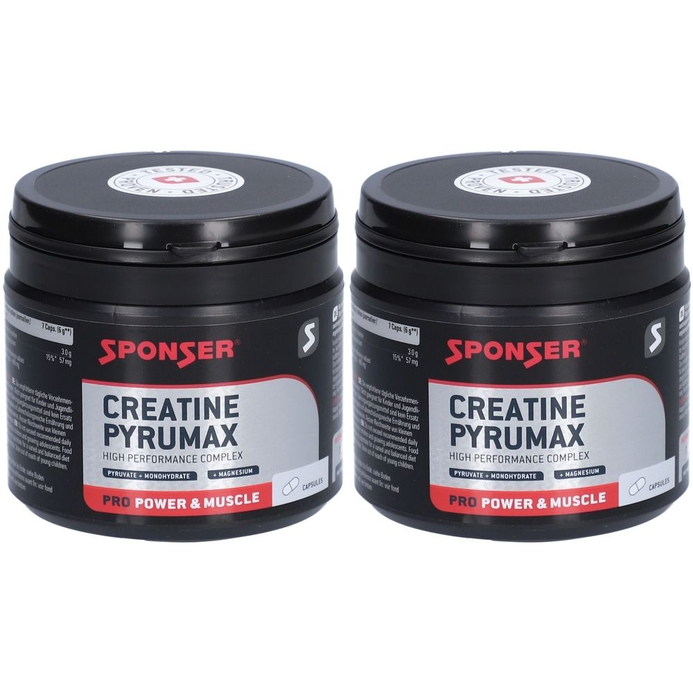 Deux boîtes noires de Creatine Pyrumax. Inscription : Sponsor, Pro Power & Muscle. Couvercles avec logo.