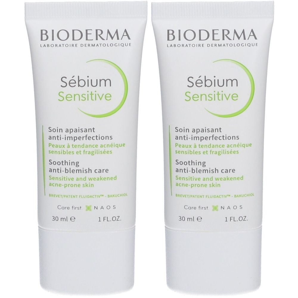 Deux tubes de Bioderma Sebium Sensitive. Tubes blancs avec des accents verts. Inscription : Sébium Sensitive, Soin apaisant anti-imperfections.