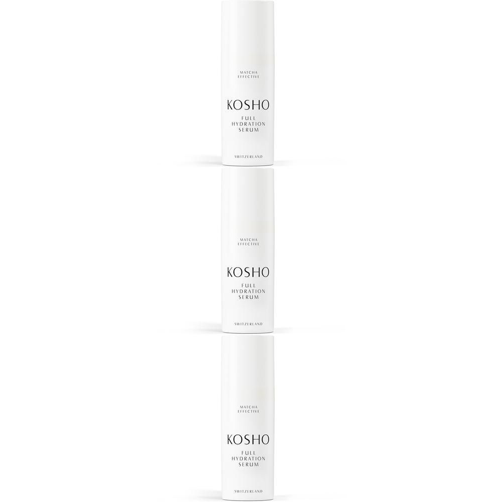 Trois flacons blancs avec le texte KOSHO et l'inscription "FULL HYDRATION SERUM".