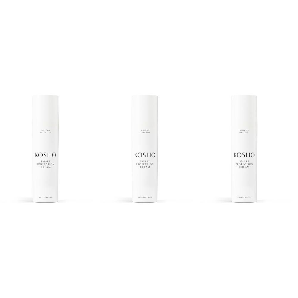 Trois flacons blancs de KOSHO Smart Protection Cream. Le nom du produit et la marque sont écrits en noir sur chaque flacon.