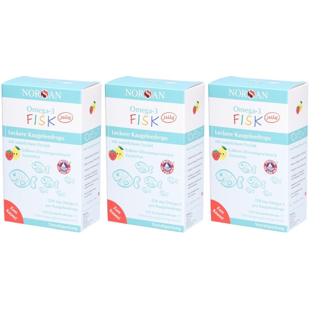 Trois boîtes avec l'inscription NORSAN Omega-3 FISK. Des poissons et des fruits sont représentés sur les boîtes.