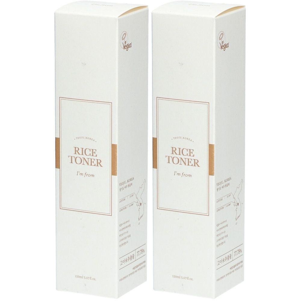 Deux boîtes rectangulaires blanches. Texte: Rice Toner, I'm from. Logo vegan. Accents dorés et texte sur fond blanc.