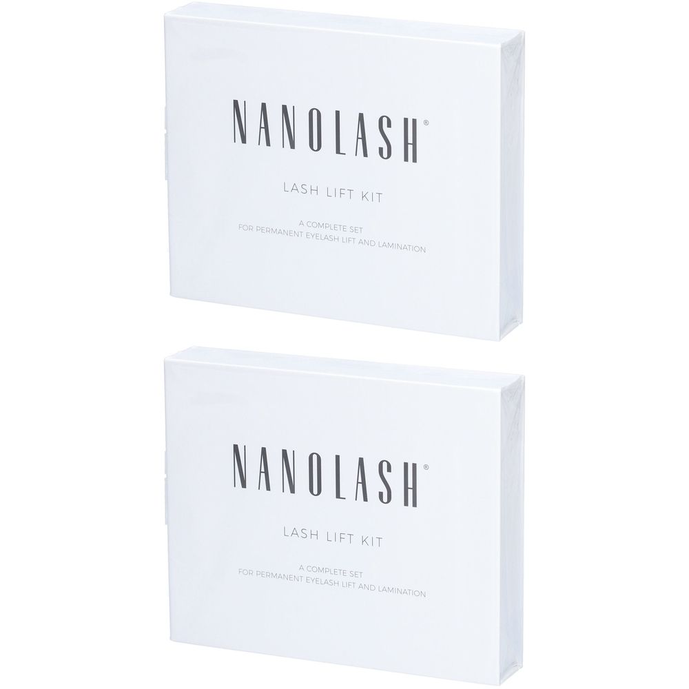 Deux boîtes blanches avec l'inscription NANOLASH LASH LIFT KIT. Ensemble complet pour rehaussement et laminage permanent des cils.