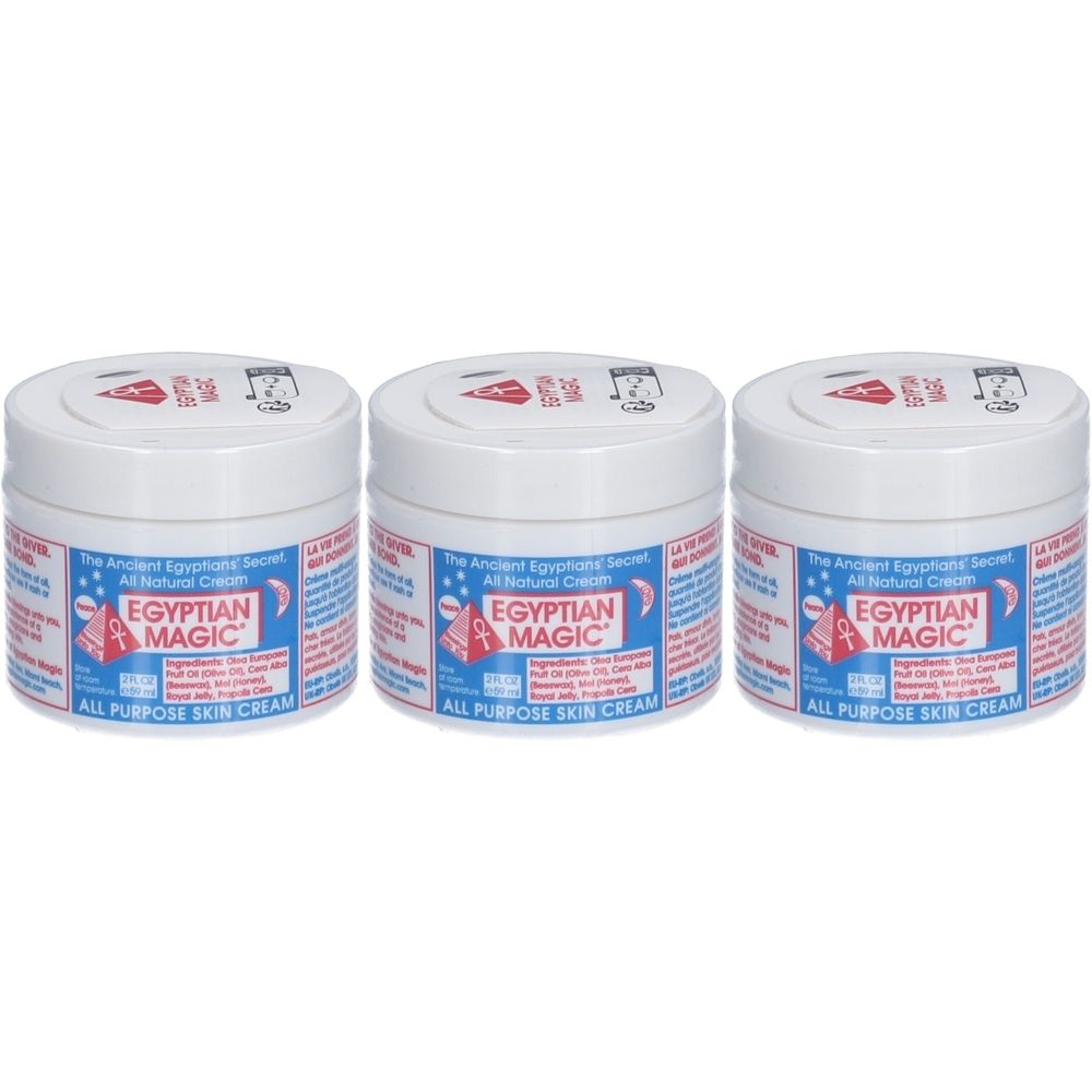 Trois pots blancs avec des étiquettes bleues et rouges. Inscription : Egyptian Magic All Purpose Skin Cream.
