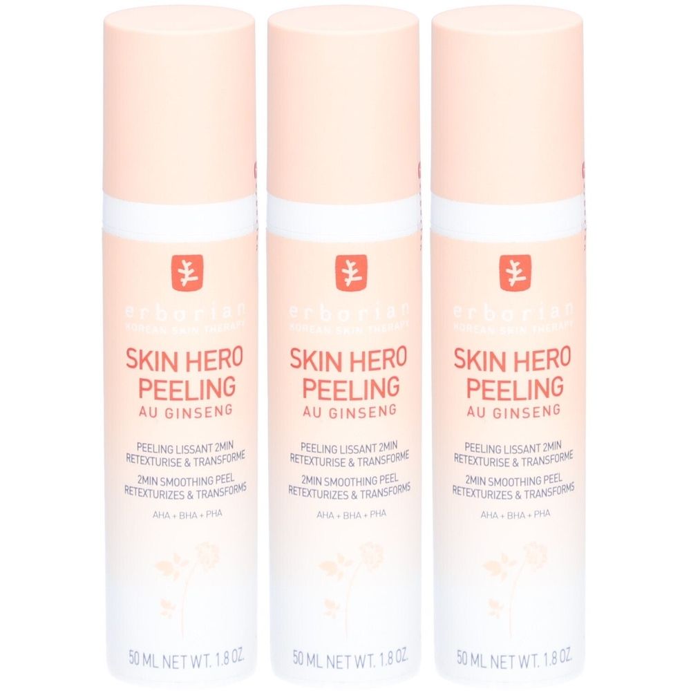 Trois flacons de Skin Hero Peeling. Inscription: Skin Hero Peeling, Au Ginseng. 50 ml. Inscription: Peeling lissant 2min, retexturise & transforme.