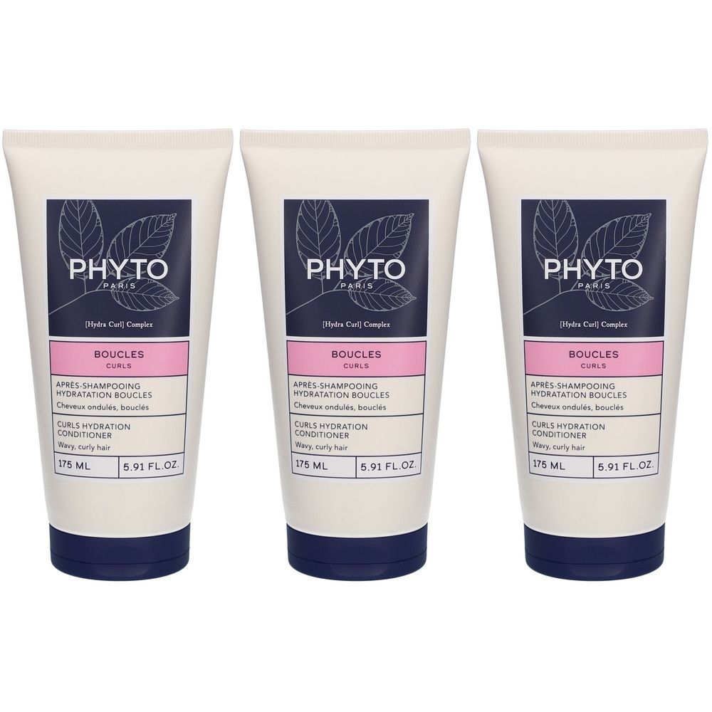 Drei Tuben Pyto Locken Conditioner. Weiß, mit dunkelblauem Deckel und Etikett. Etikett mit Logo, Produktname und Text.