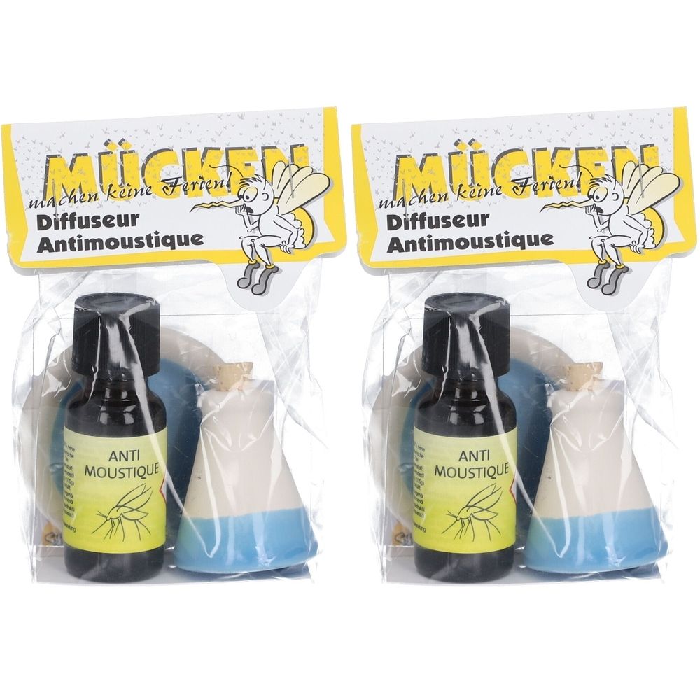 Deux ensembles d'huiles essentielles. Chaque ensemble comprend une bouteille, un anneau bleu et un cône blanc dans un sac en plastique.