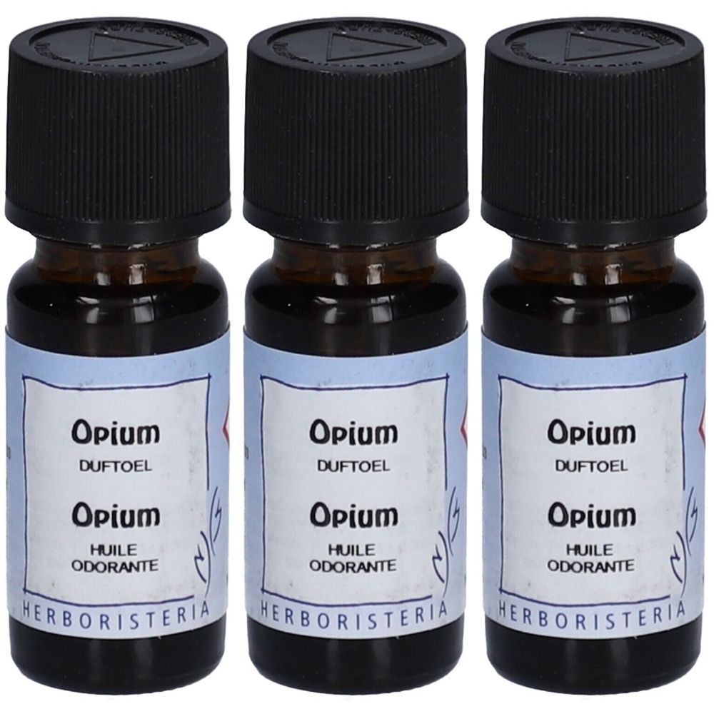 Drei kleine braune Glasflaschen mit schwarzem Deckel. Etikett mit "Opium" und "HERBORISTERIA".
