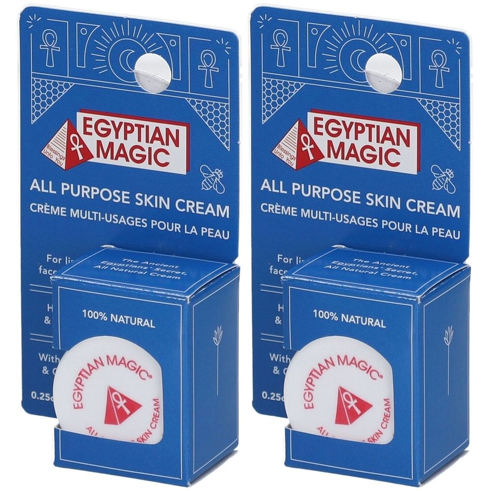 Deux boîtes bleues avec couvercles blancs. Inscription: Egyptian Magic, All Purpose Skin Cream. L'emballage indique 100% Natural.