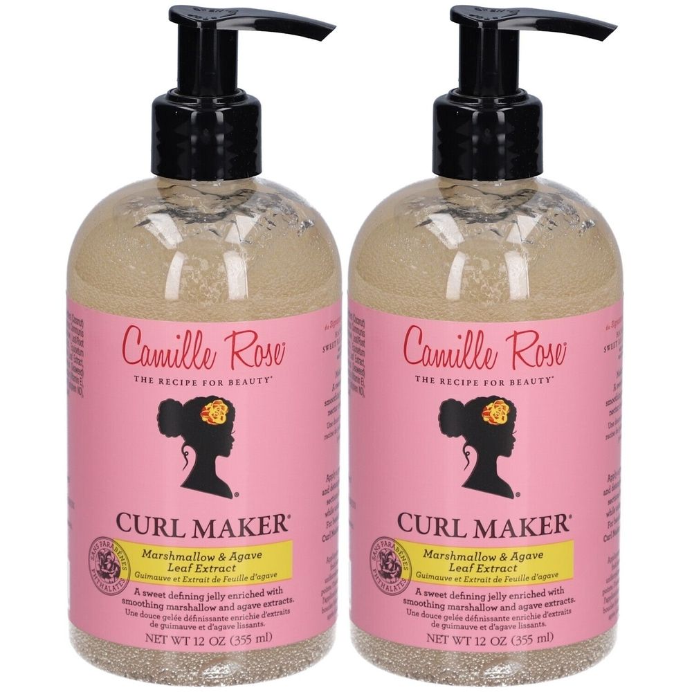 Zwei Flaschen Camille Rose Curl Maker mit schwarzem Pumpverschluss und rosa Etikett. Aufschrift: Curl Maker, Marshmallow & Agave.