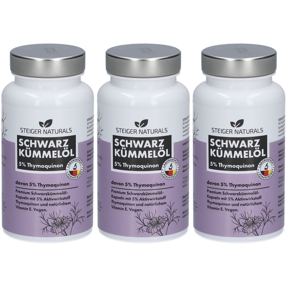 Trois flacons blancs avec bouchons argentés. Inscription : SCHWARZ KÜMMELÖL, 5% Thymoquinon. Avec logo et sceau.