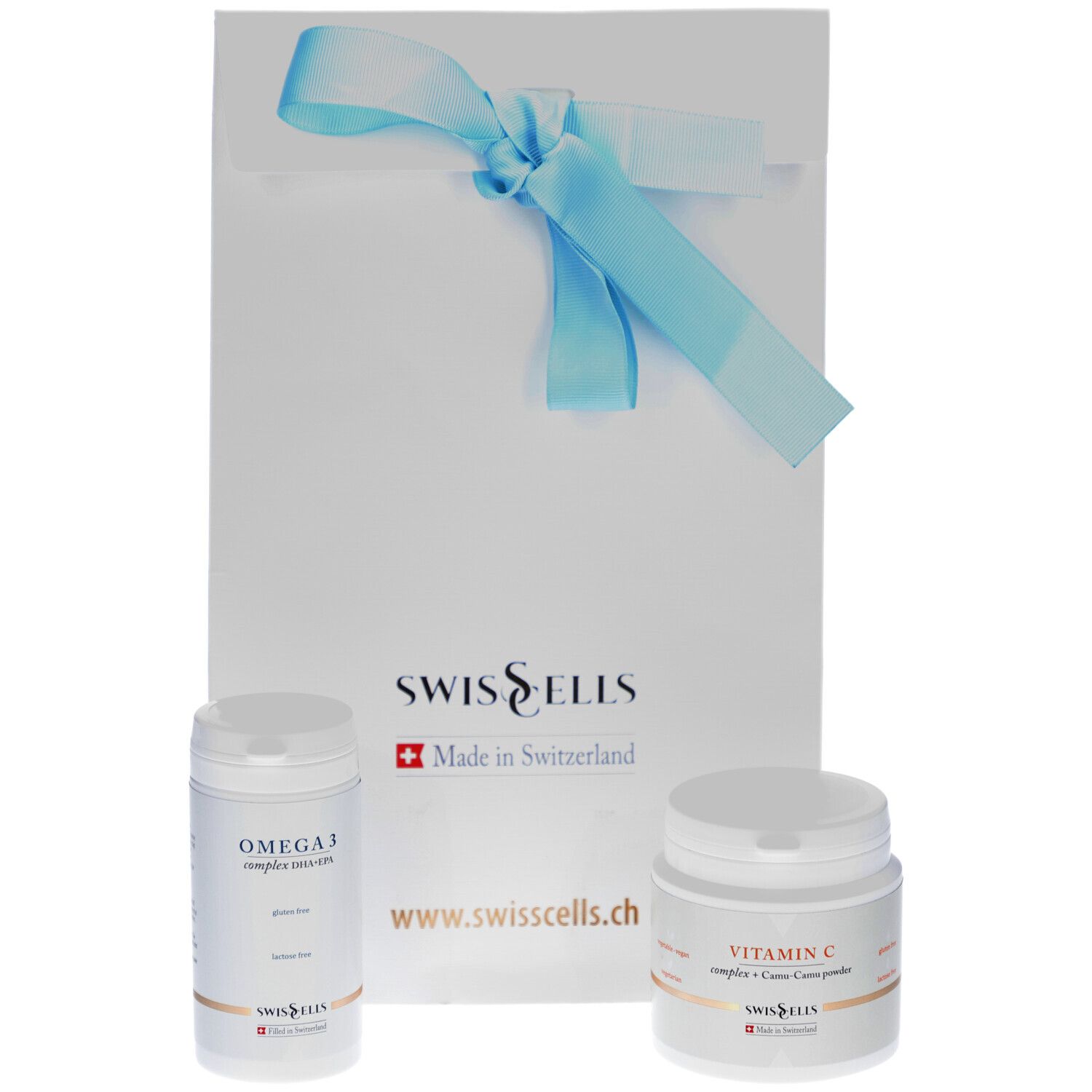 Weiße Papiertüte mit blauem Band. Omega 3 und Vitamin C. Logo Swissells und Website-Adresse. Made in Switzerland.
