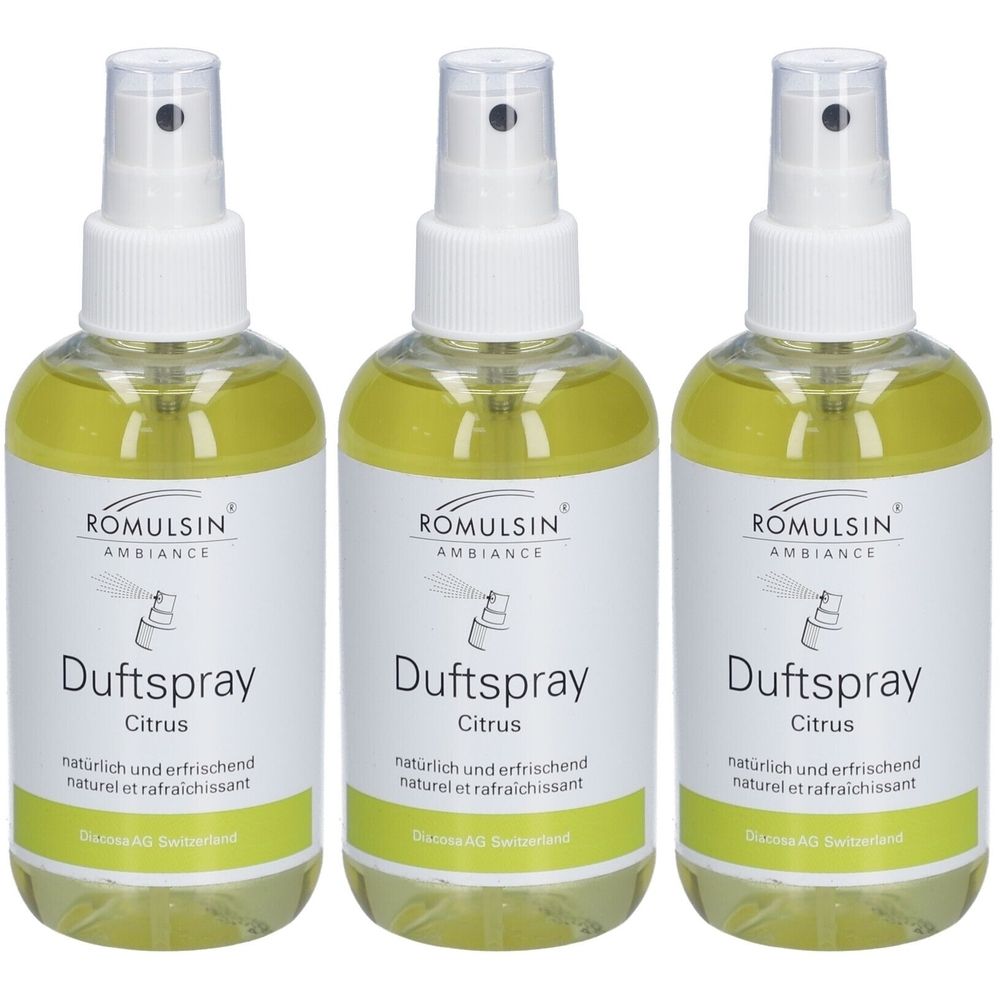 Drei Flaschen Duftspray mit weißem Sprühkopf. Aufschrift: ROMULSIN, Duftspray Citrus, natürlich und erfrischend.