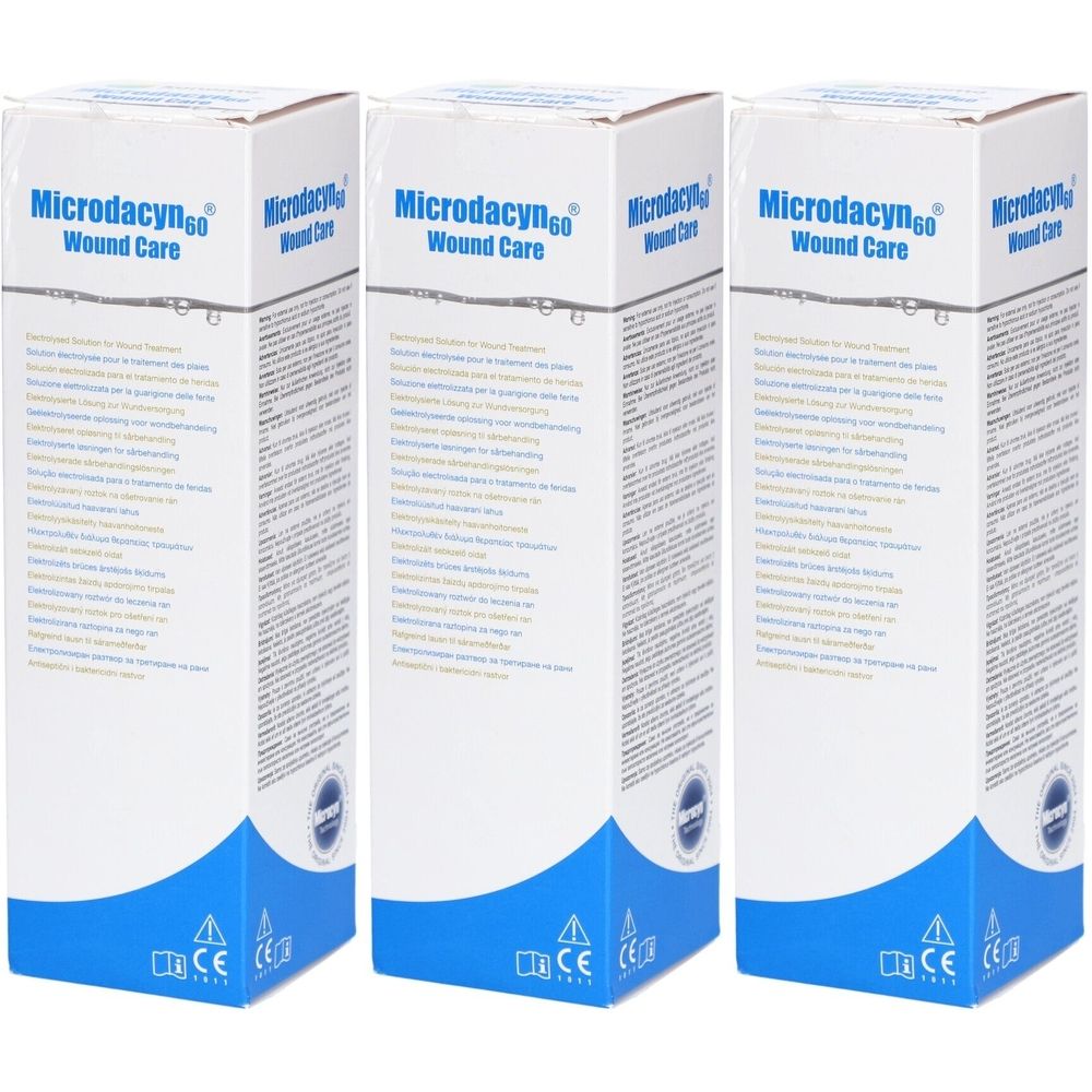 Drei Schachteln Microdacyn60 Wundpflege. Weiße Verpackung mit blauem Boden. Aufschrift Microdacyn60 und CE-Kennzeichnung.