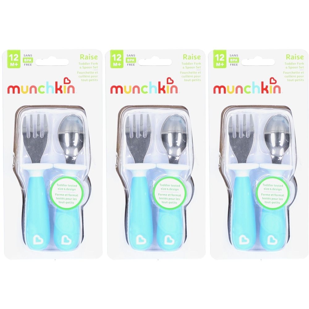Trois ensembles emballés de fourchette et cuillère. Manches bleues, pointes argentées. Marque : munchkin. Emballage avec informations.