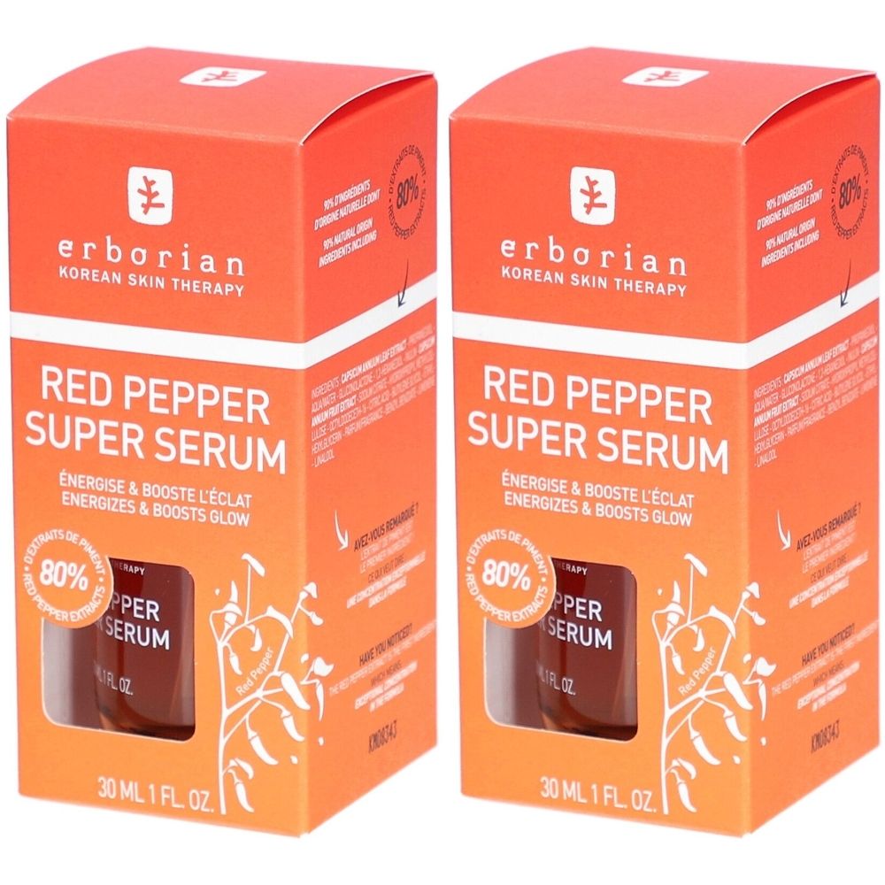 Zwei orangefarbene Kartons mit rotem Schriftzug „Red Pepper Super Serum“. Sichtbar ist eine Flasche Serum. Marke: Erborian.