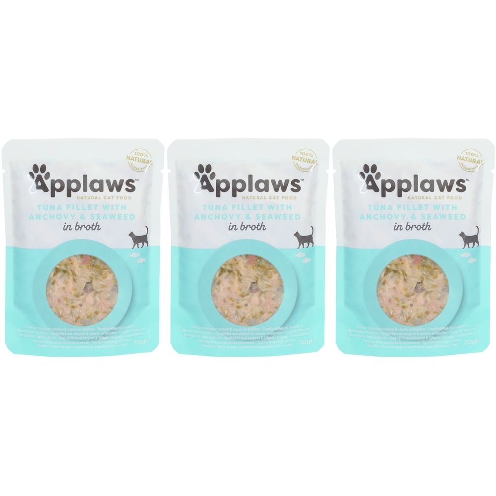 Drei Beutel Applaws™ Thunfisch mit Sardellen in Brühe. Sichtbar: Produkt, Text, Katze-Silhouette, runde Öffnung mit Füllung.