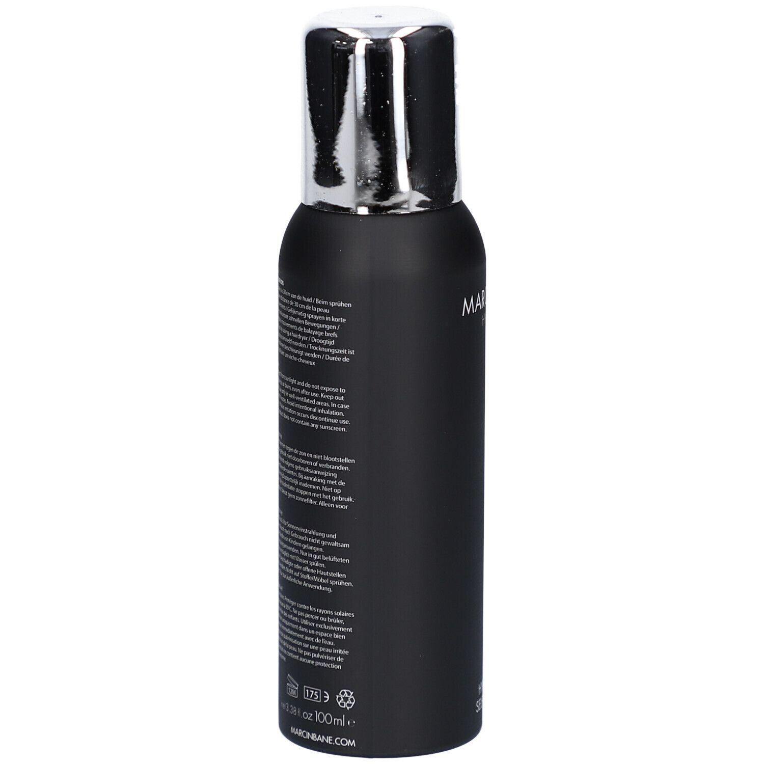 Flacon de spray noir avec bouchon argenté. Texte sur le flacon. MARC INBANE. Hyaluronic Tanning Spray.