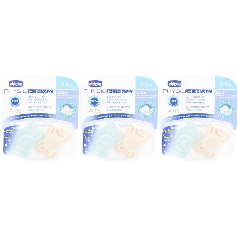Trois emballages de sucettes. Chaque emballage contient deux sucettes de couleurs différentes. Inscription: CHICCO PHYSIOFORMA LIGHT 2-6m.