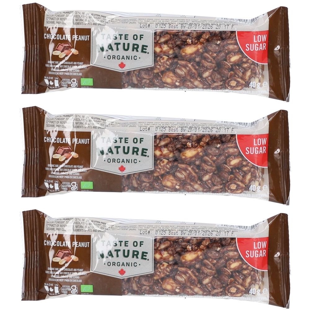 Drei Riegel in Folienverpackung. Aufdruck: Chocolate Peanut, Taste of Nature Organic, Low Sugar. Sichtbar: 40g.