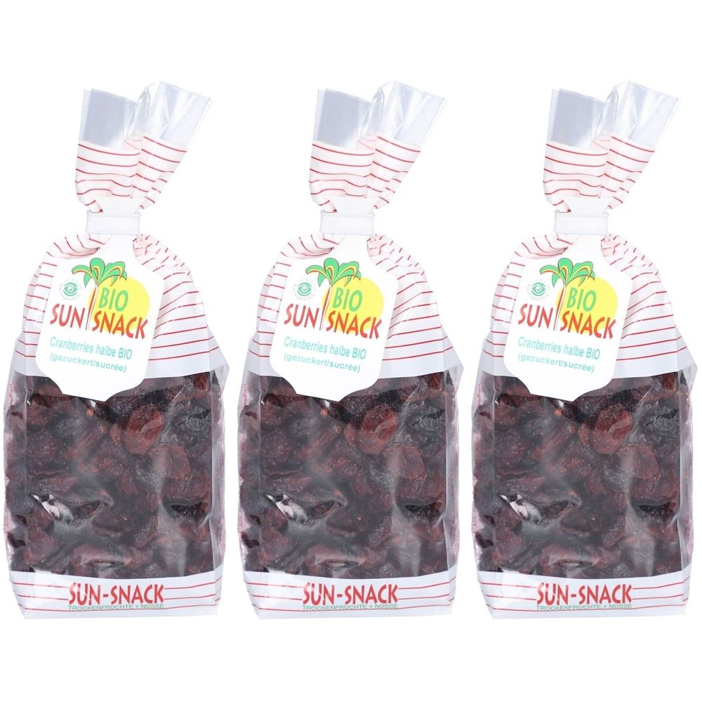 Drei transparente Beutel mit getrockneten Cranberries. Jeder Beutel hat ein Etikett mit dem Logo BIO SUN SNACK und der Aufschrift SUN-SNACK.