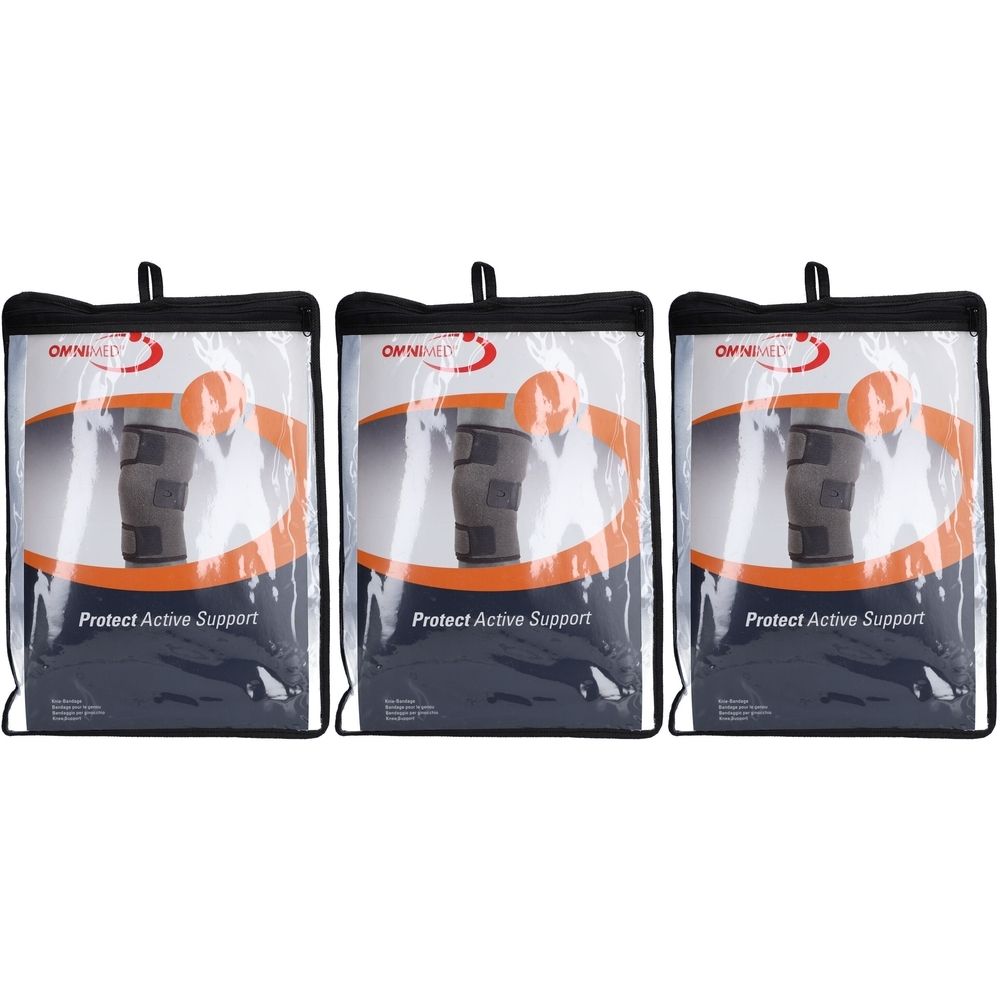 Trois genouillères dans des sacs transparents. Inscription: OMNIMED, Protect Active Support. Poignées noires.