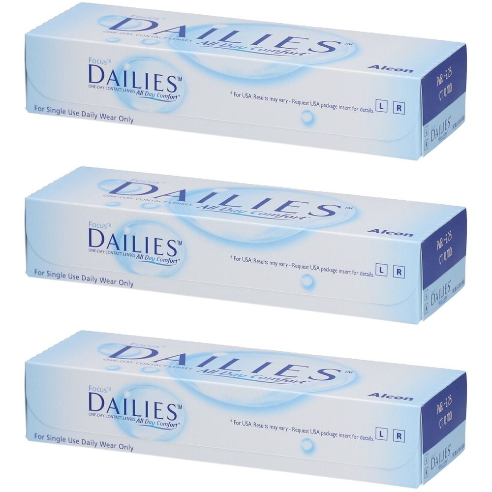Drei Packungen FOCUS DAILIES All Day Comfort Tageslinsen. Blaue und weiße Verpackung mit Produktnamen und Alcon Logo.