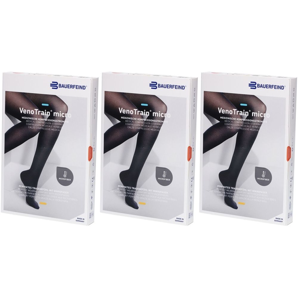Drei Verpackungen Kompressionsstrümpfe. Marke BAUERFEIND. Aufdruck: VenoTrain micro. Abbildung eines Beines mit Strumpf. Weißer Hintergrund.