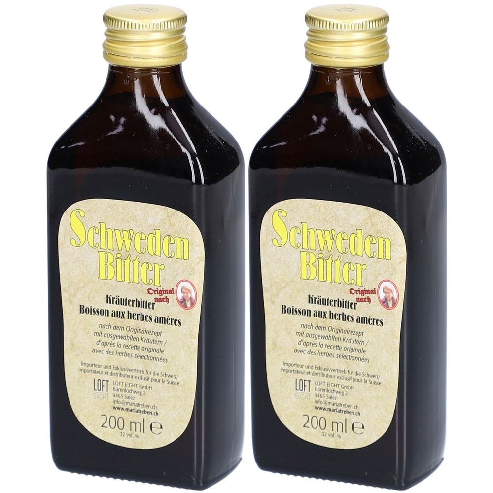 Deux flacons en verre brun avec des bouchons dorés. Les étiquettes indiquent "Schweden Bitter".