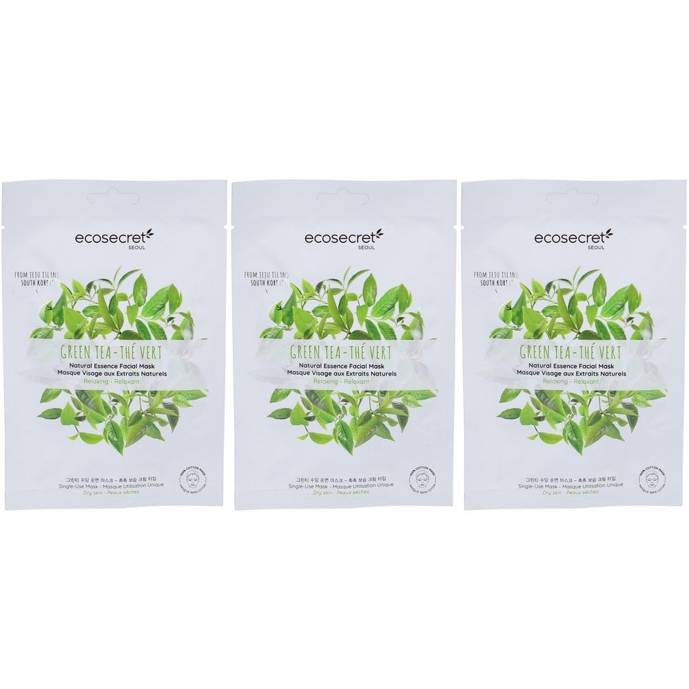 Trois sachets blancs de masques faciaux. Impression : « ecosecret », motif de feuilles vertes, « Green Tea-The Vert ». Texte : « Natural Essence Facial Mask ».