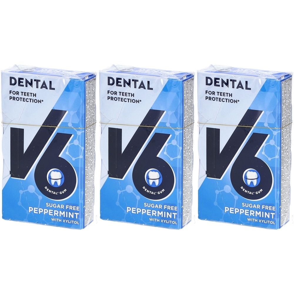 Trois paquets de chewing-gums V6 Dental, sans sucre, menthe poivrée. Emballage bleu avec texte et logo blancs.