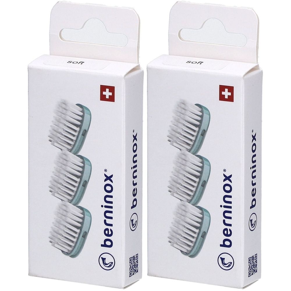 Deux boîtes de têtes de brosse de remplacement. Chaque boîte contient trois têtes de brosse avec des supports vert clair et des poils blancs. Marque : berninox.