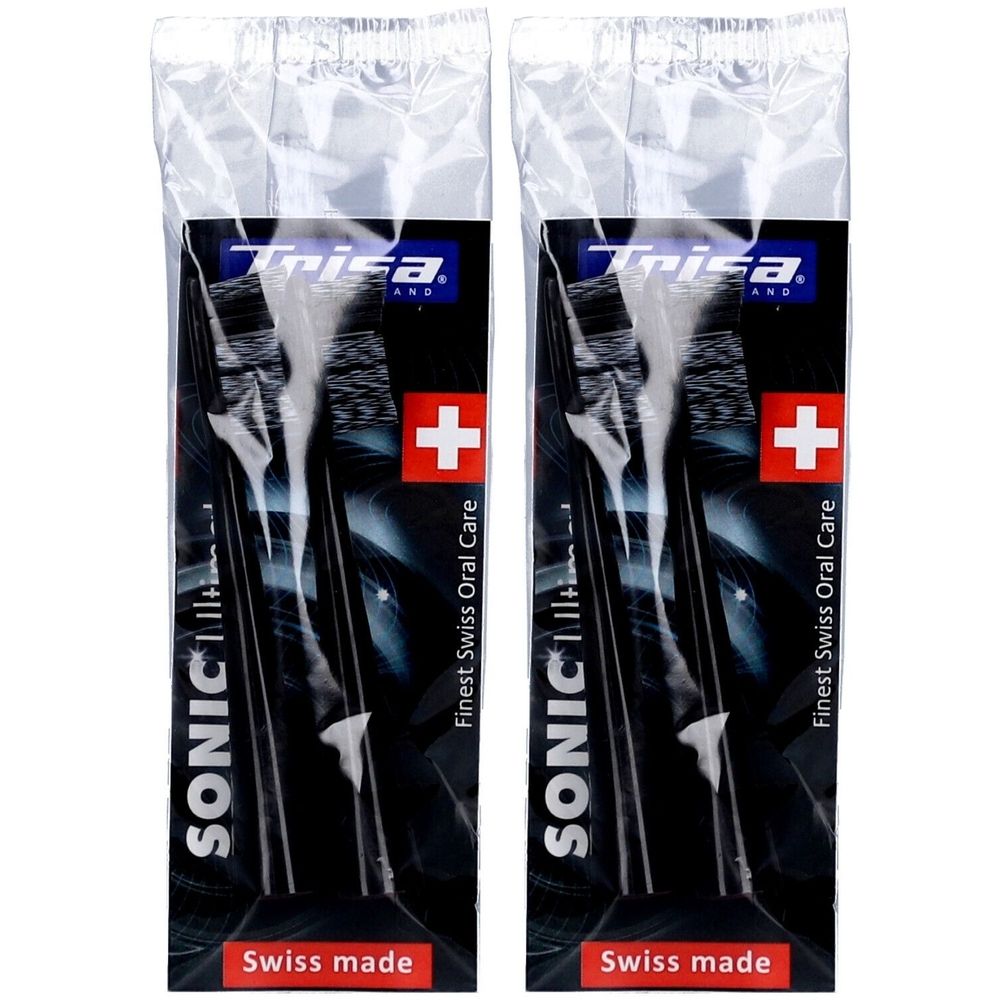Zwei verpackte Ersatzbürstenköpfe. Schwarze Verpackung mit weißem Kreuz, Schriftzug SONIC, Trisa und Swiss Made. Finest Swiss Oral Care.