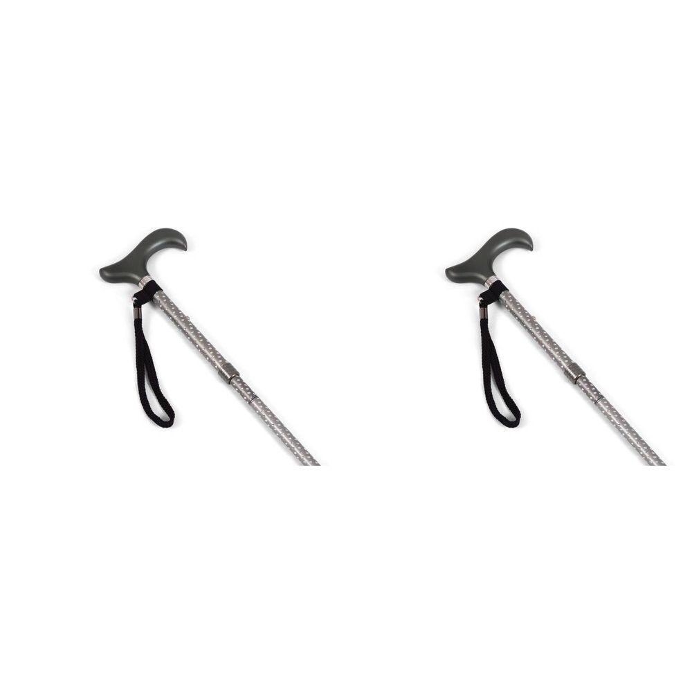 Zwei Gehstöcke mit schwarzem Griff und Handschlaufe. Graue Stange mit silbernen Details. Auf weißem Hintergrund.