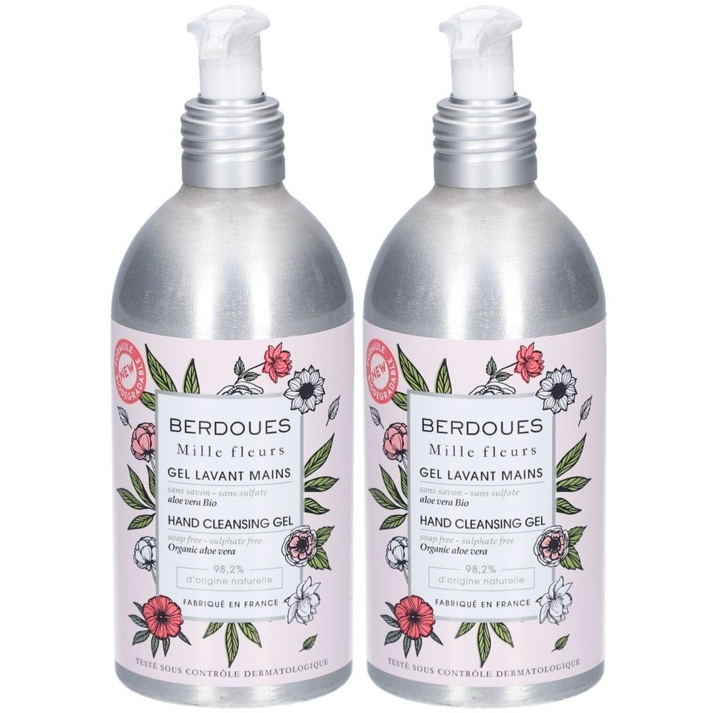 Deux flacons de gel lavant pour les mains avec motif floral. Inscription : Berdoues Mille fleurs, Gel Lavant Mains, Hand Cleansing Gel. Avec distributeur.
