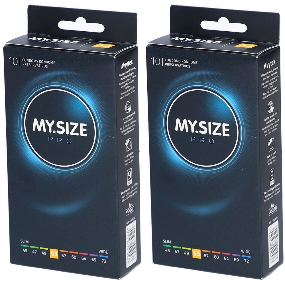 Zwei Schachteln MY.SIZE PRO Kondome. Schwarze Verpackung mit blauem Kreis und Schriftzug. Größenangaben unten.