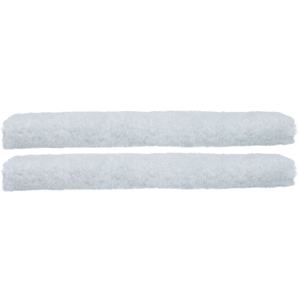 Zwei weiße Ersatzfasern für Fensterwischer. Flauschiges Material, rechteckige Form.