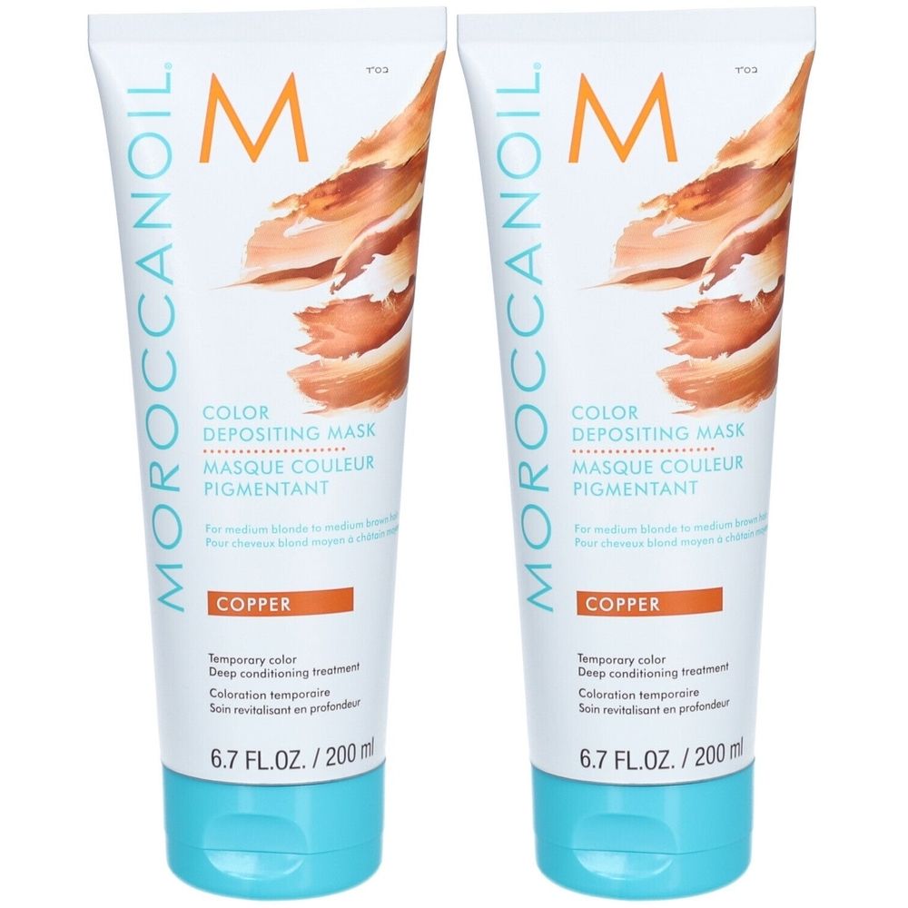 Deux tubes de masque capillaire. Inscription "Moroccanoil Color Depositing Mask Copper". Bouchon turquoise. Fond blanc.