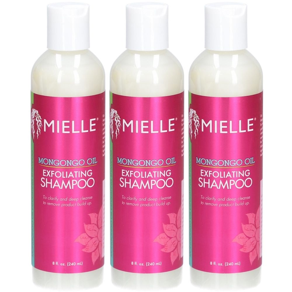 Trois flacons de shampooing Mielle Organics. Bouchons blancs, étiquettes roses avec texte. Inscription : Mongongo Oil Exfoliating Shampoo.